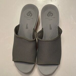 Clarks Cloud Steppers platform gray shoes size 8